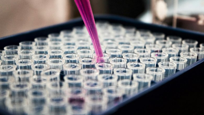 Laboratory research equipment illustrating Abu Dhabi’s investment in biotechnology and longevity